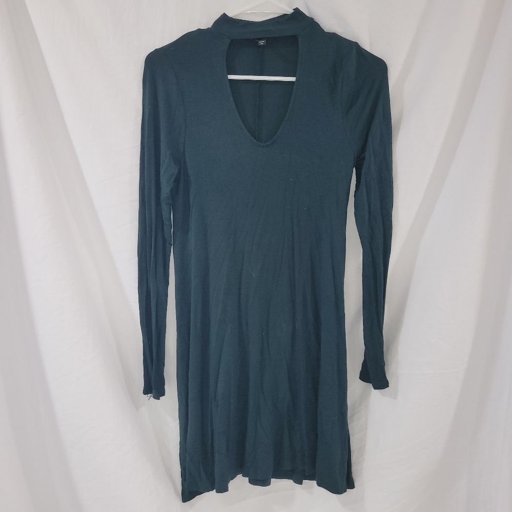 EXPRESS size XS Green Trapeze Dress With Key Hole cut out Neckline Long Sleeve